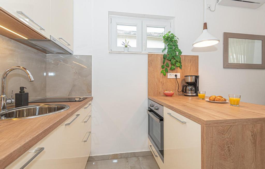 Holiday Home Gveric Vodice Dış mekan fotoğraf